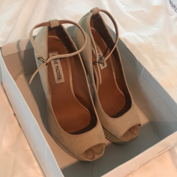 Steve Madden heels - Picture 3 of 5